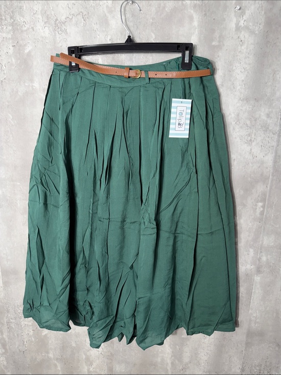 Tulip B Dresses & Skirts - NWT TULIP B Pleated Green Midi Skirt with Brown Belt
